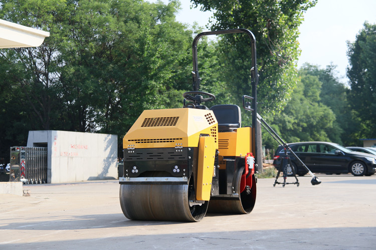 “明星款”小型壓路機(jī)，讓大家的選擇不再“迷路”！